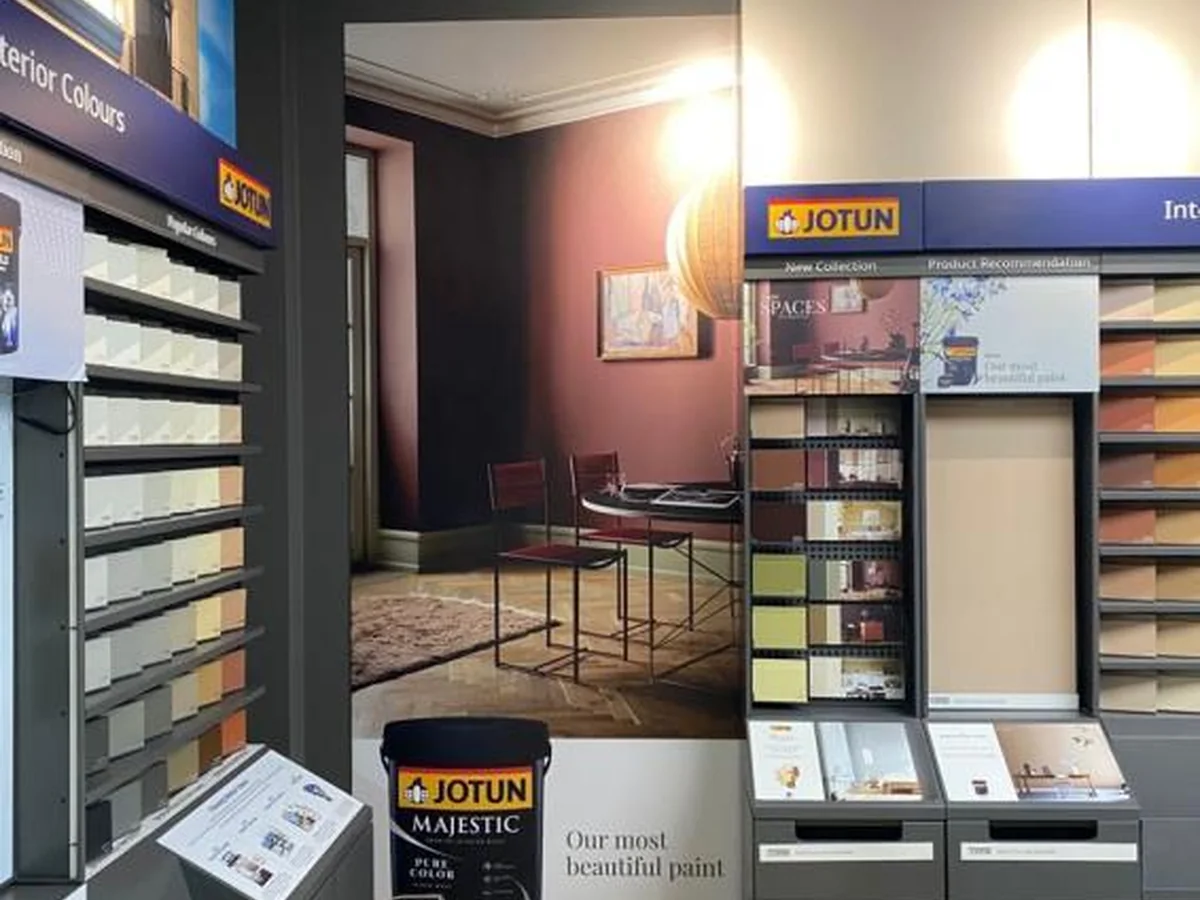 Curated interior finish and material samples